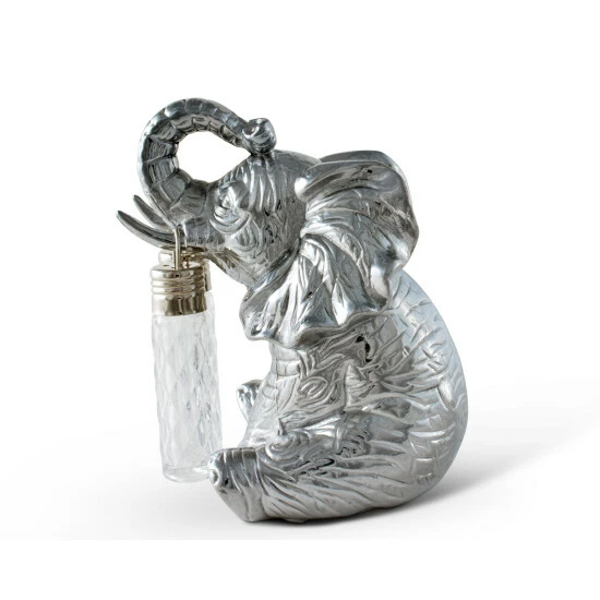 Arthur Court Designs Elephant Hanging Salt And Pepper Set Tools & Accessories 6 Arthur Court Designs Elephant Hanging Salt And Pepper Set Tools & Accessories - Image 6