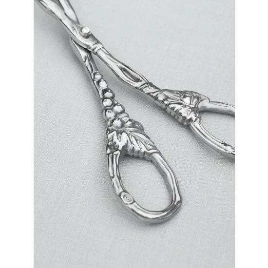 Arthur Court Designs Grape Salad Tong Dinnerware & Flatware 4 Arthur Court Designs Grape Salad Tong Dinnerware & Flatware - Image 4